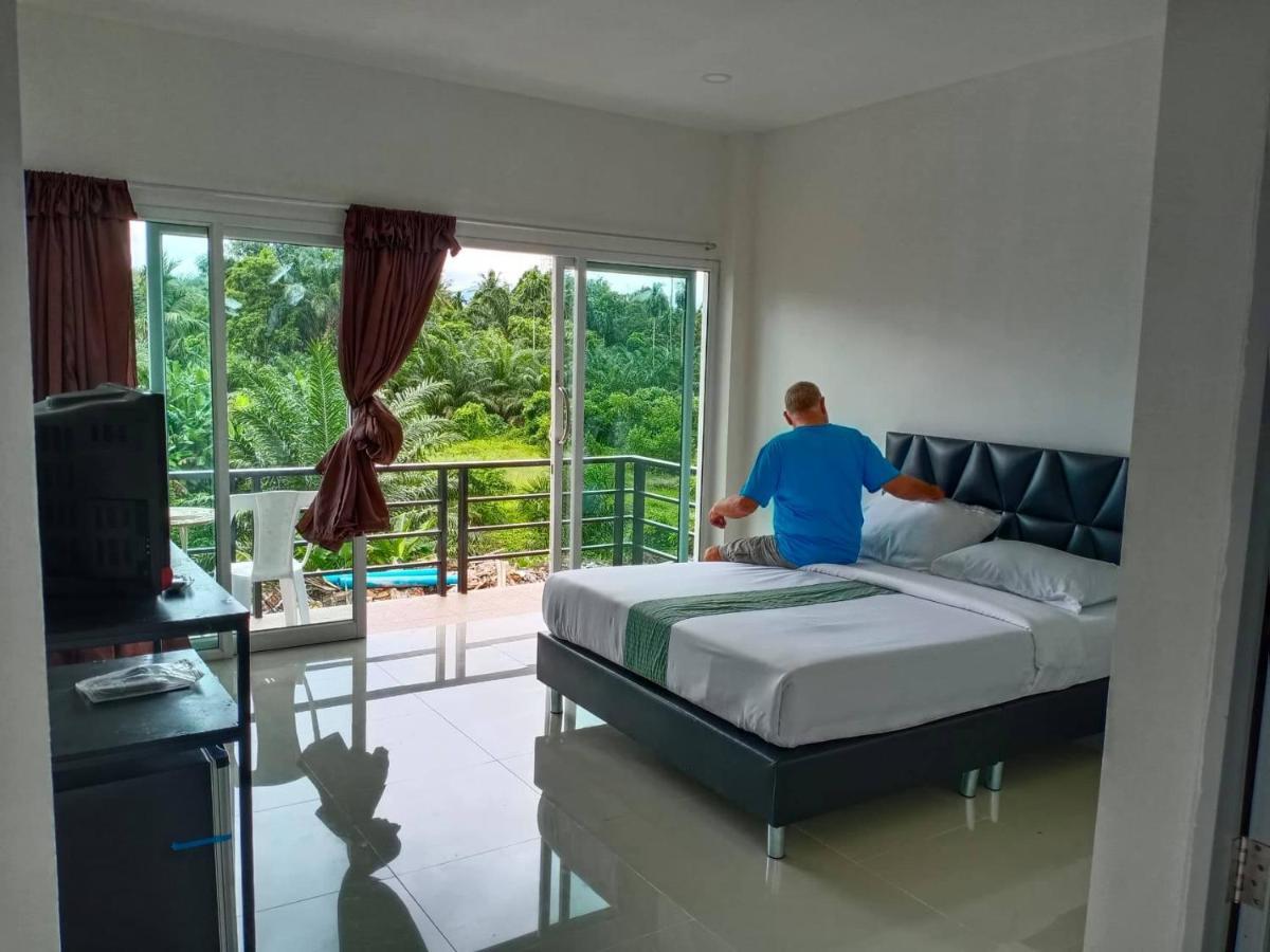 Queen Room with Balcony