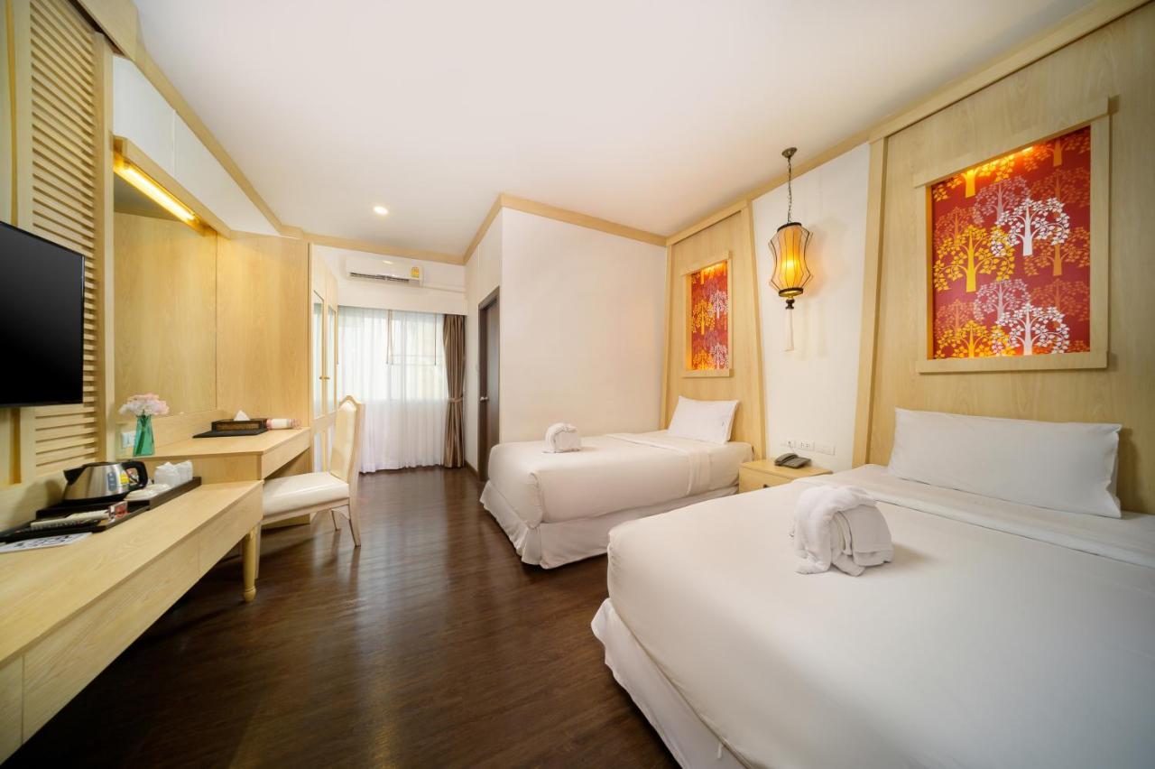 Standard Twin Room