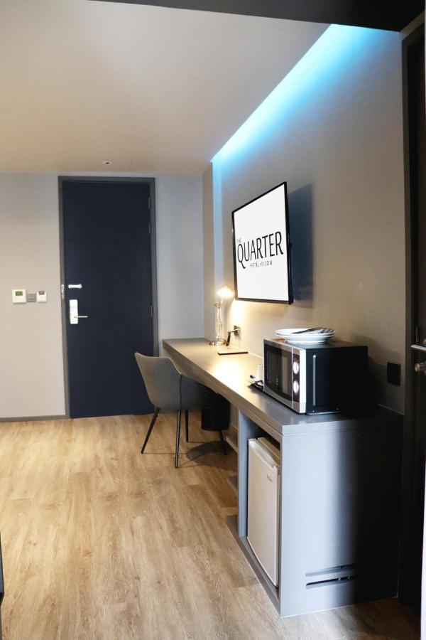 Deluxe Double Room Bath