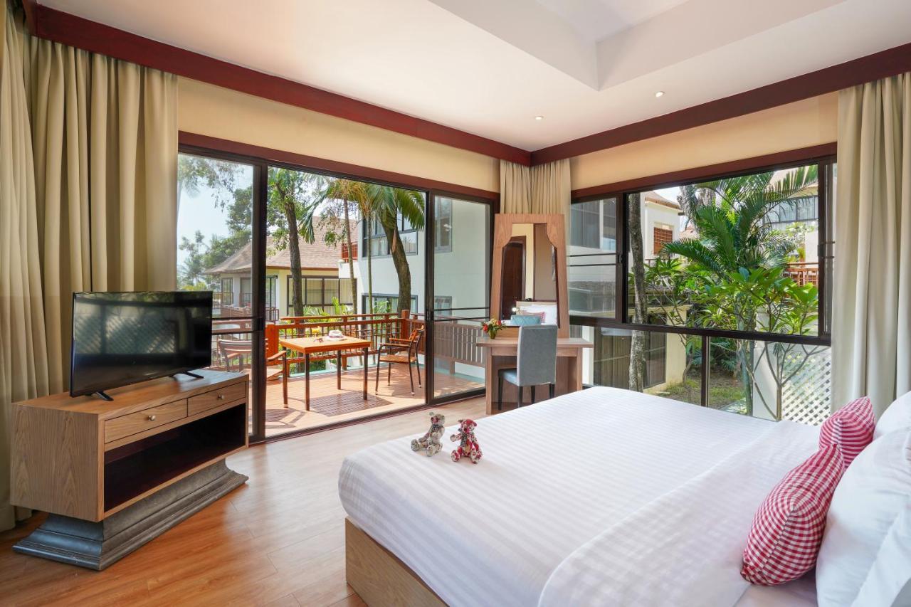 Two-Bedroom Villa Plunge Pool
