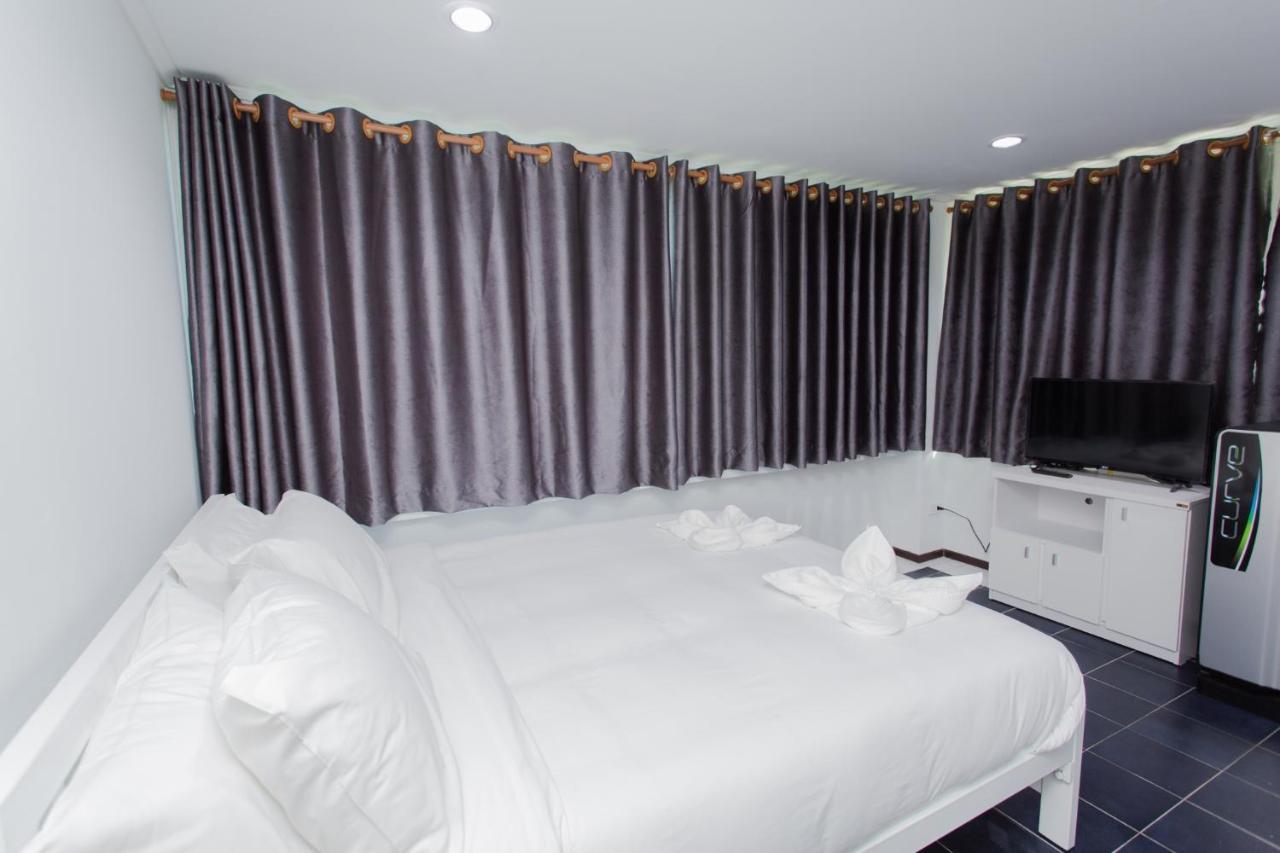 Double Room Private Bathroom