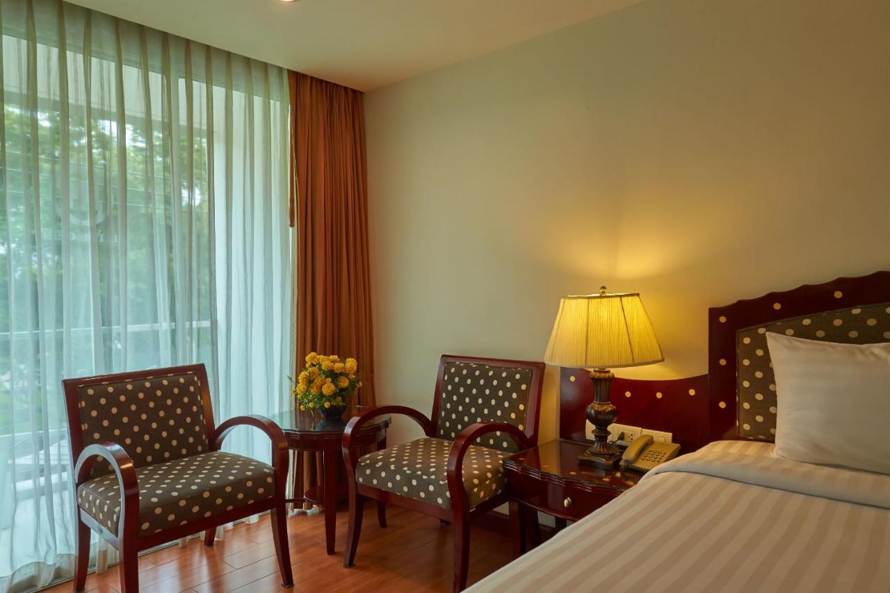 Superior King Room