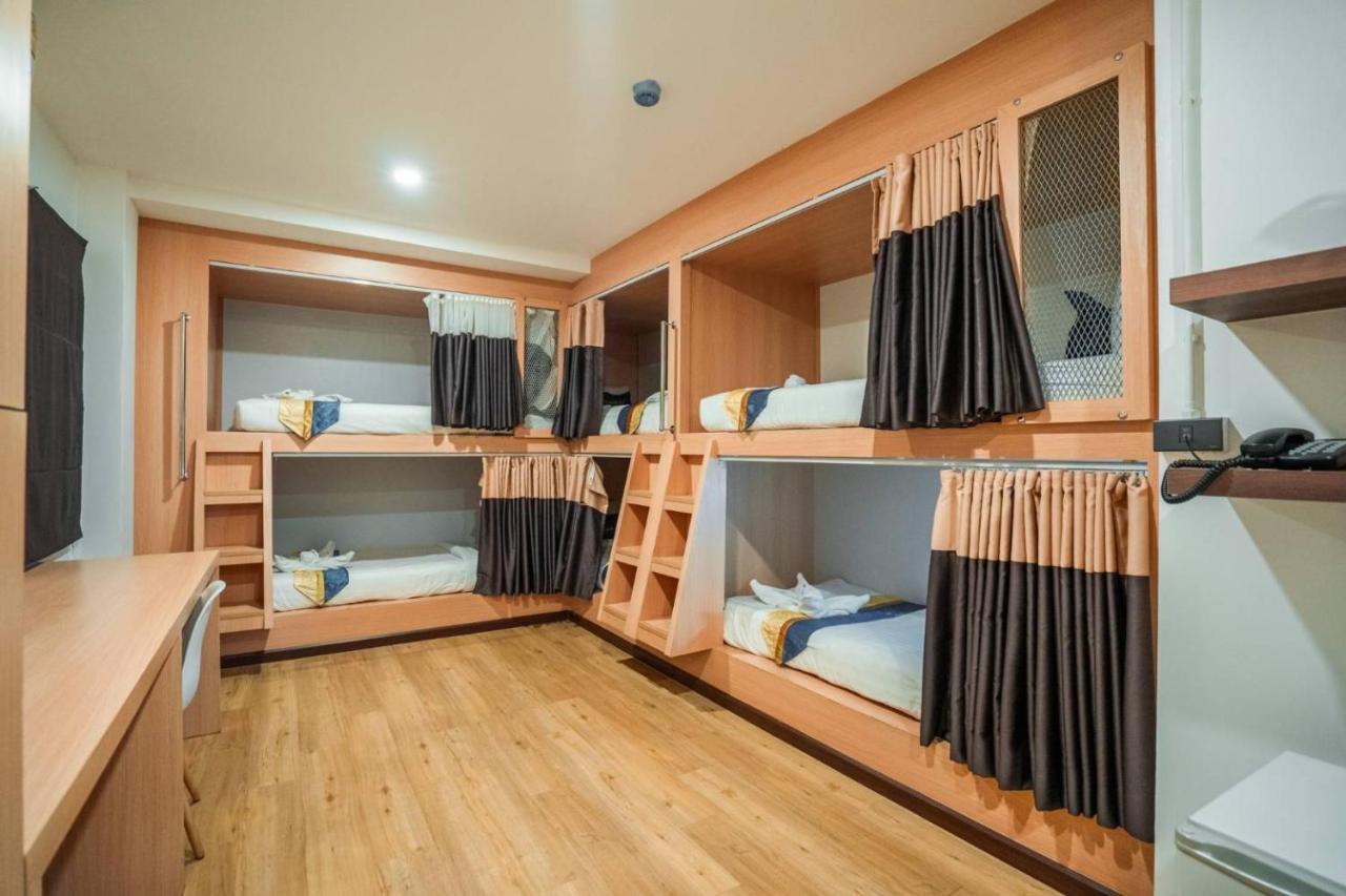 Bed in 6-Bed Mixed Dormitory Room,753285872:JPEG