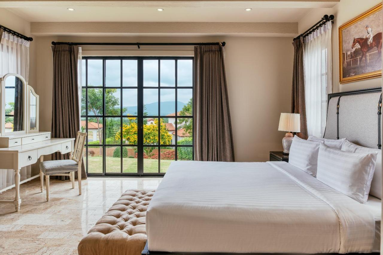 Two-Bedroom Garden Villa