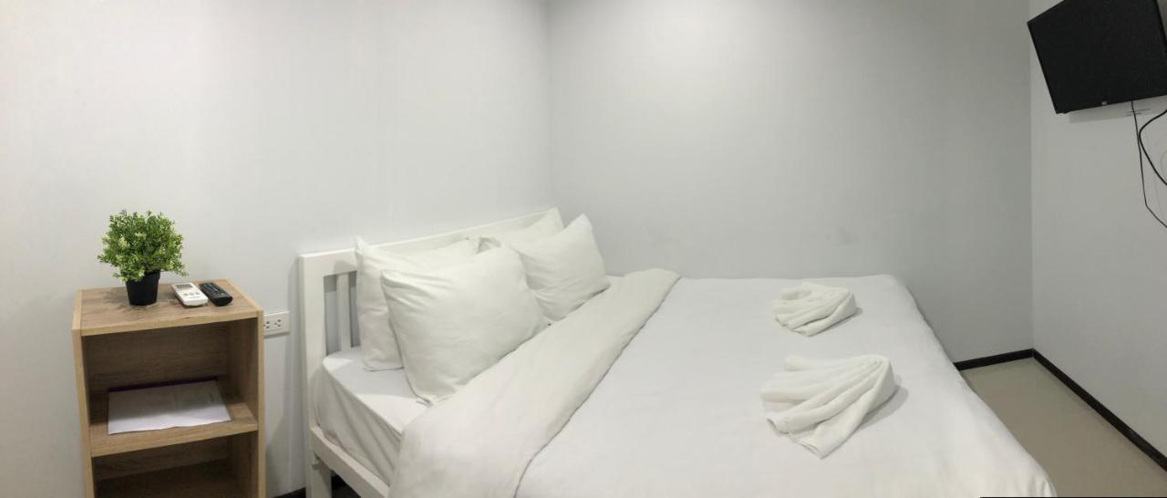 Double Room Private Bathroom