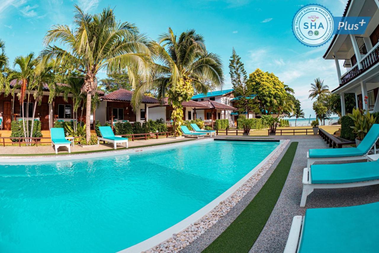 Triple Room with Pool View,1171420221:JPEG