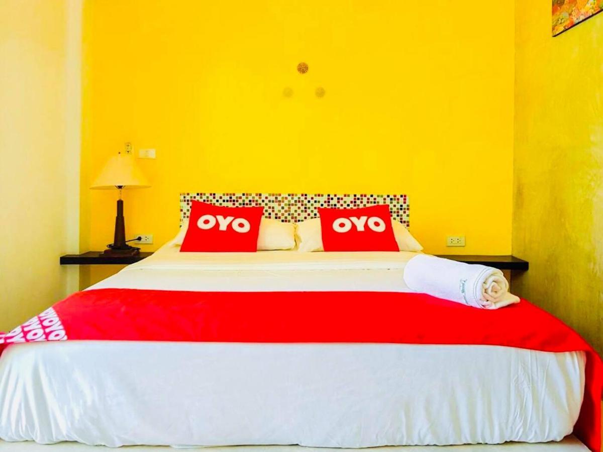 Estudio con cama extragrande