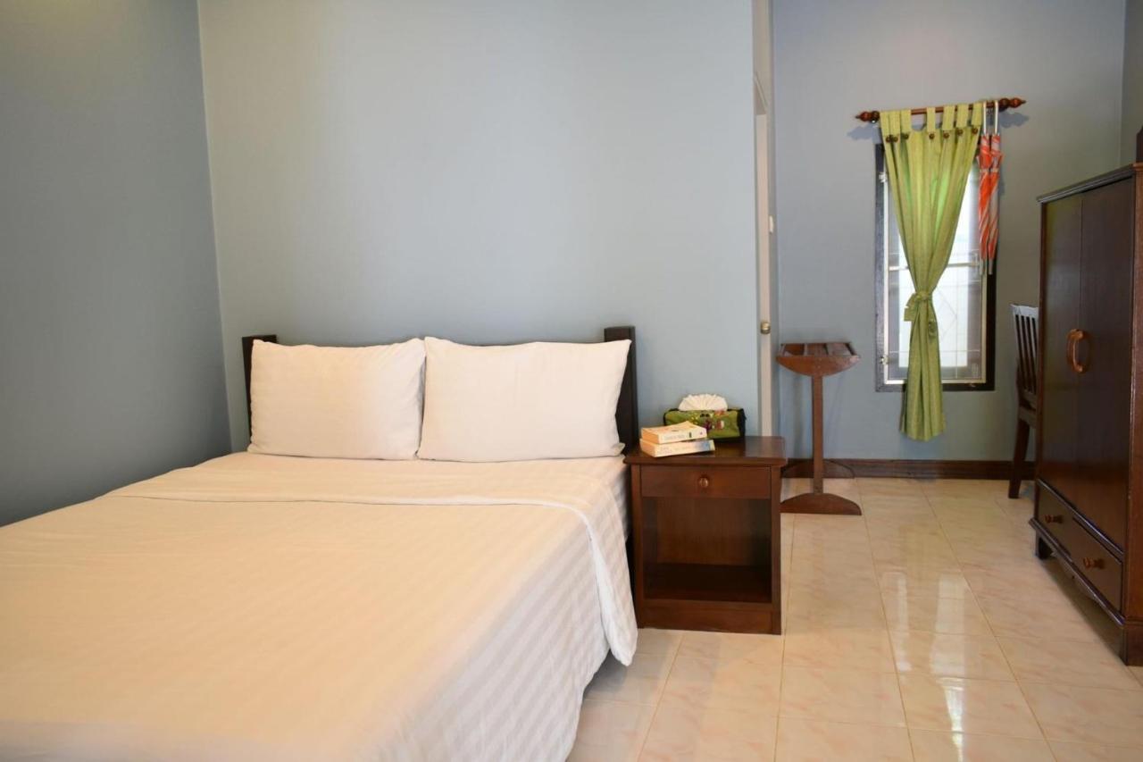Standard  Room,1137049621:JPEG