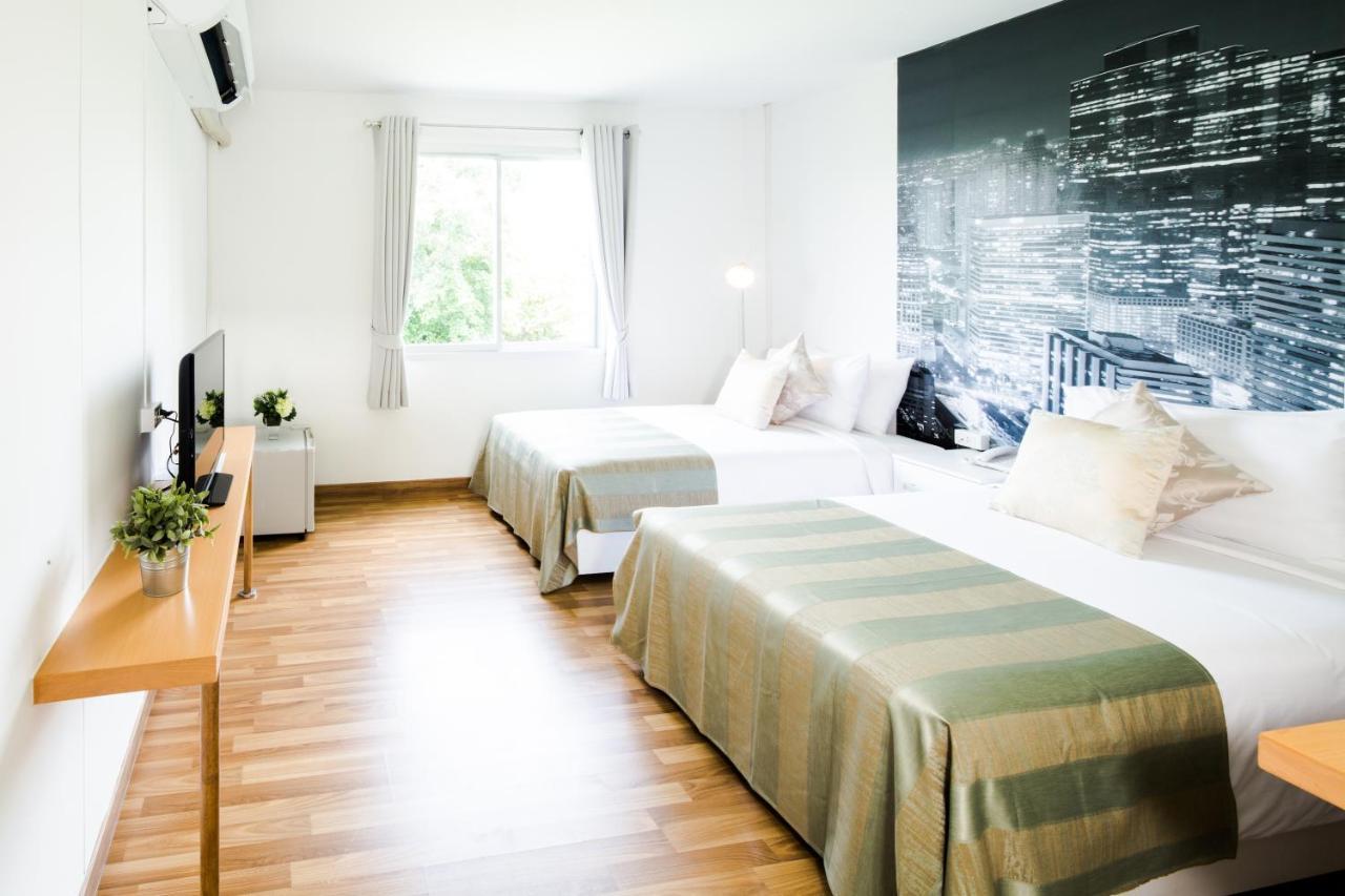 Superior Twin Room