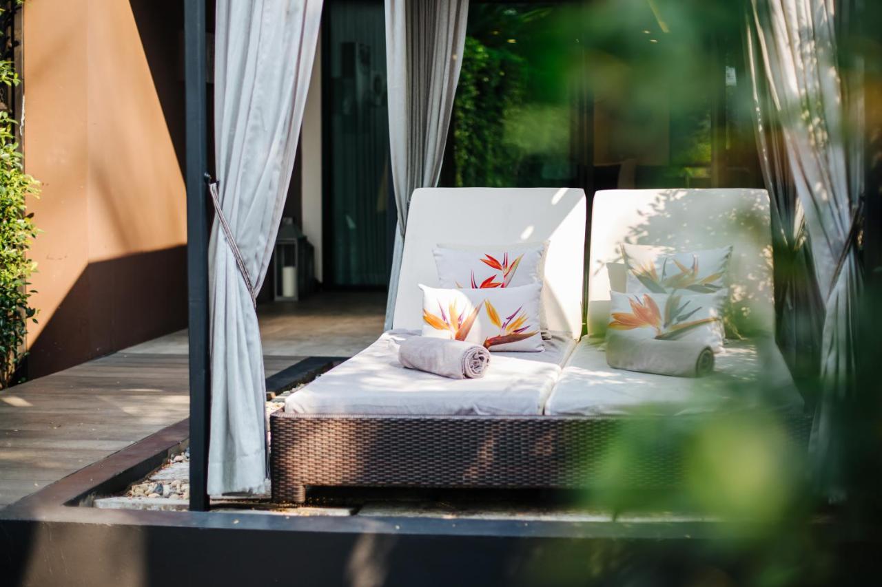 Pool Suite