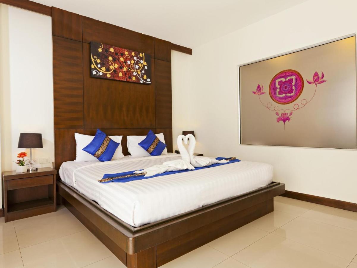 King Room with Balcony