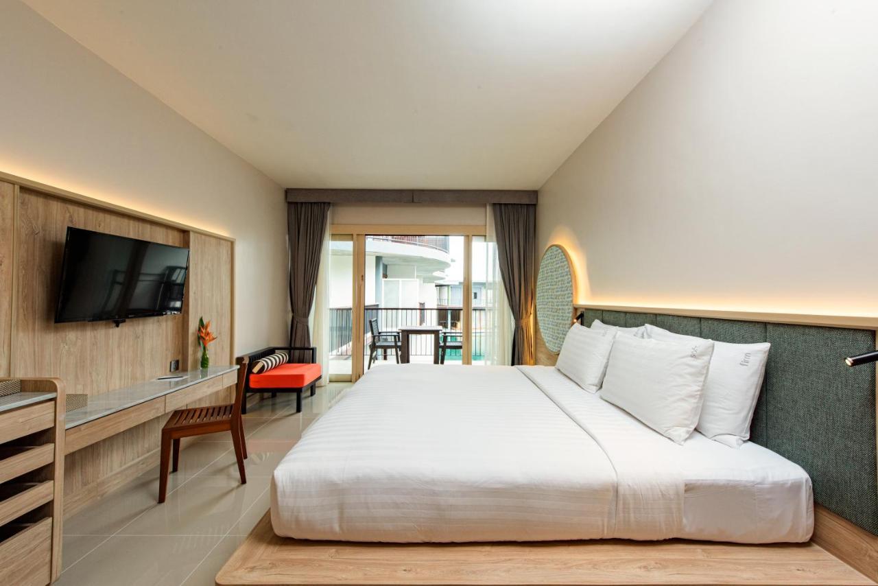 Leisure Pool View Room