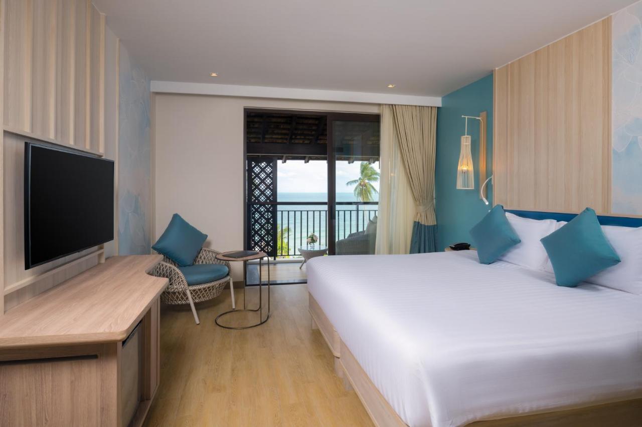 Deluxe Double Room Sea View Beach Side