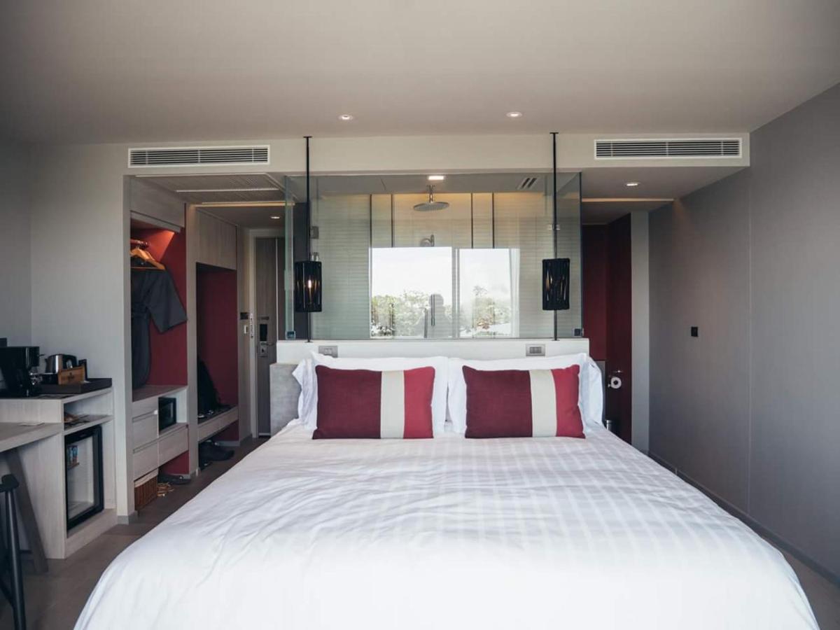 Deluxe Double or Twin Room 24 Hours of Room,1279432732:JPEG