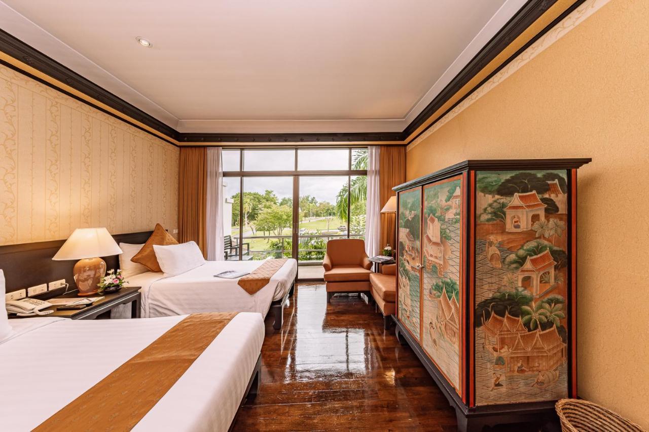 Deluxe Double or Twin Room with Garden View