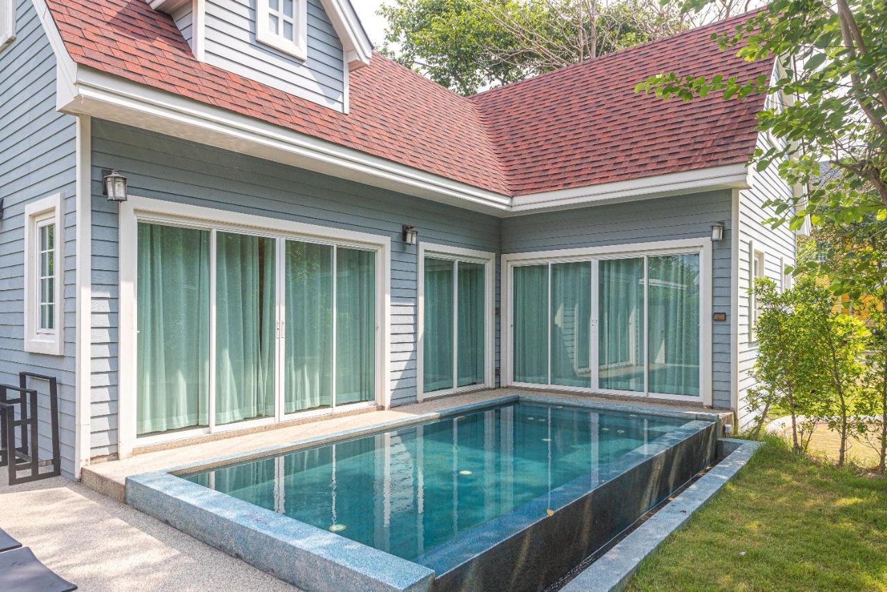 Villa met 1 Slaapkamer en een Eigen Zwembad.