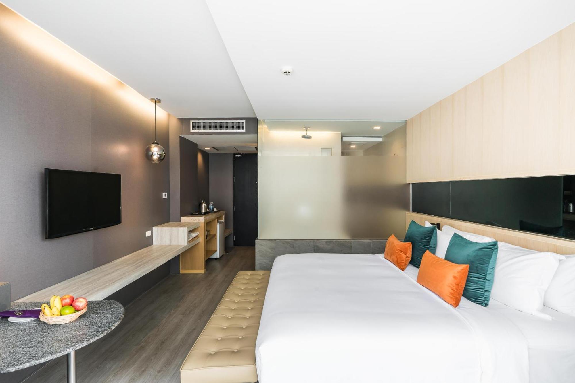 Club Luxx Double or Twin Room