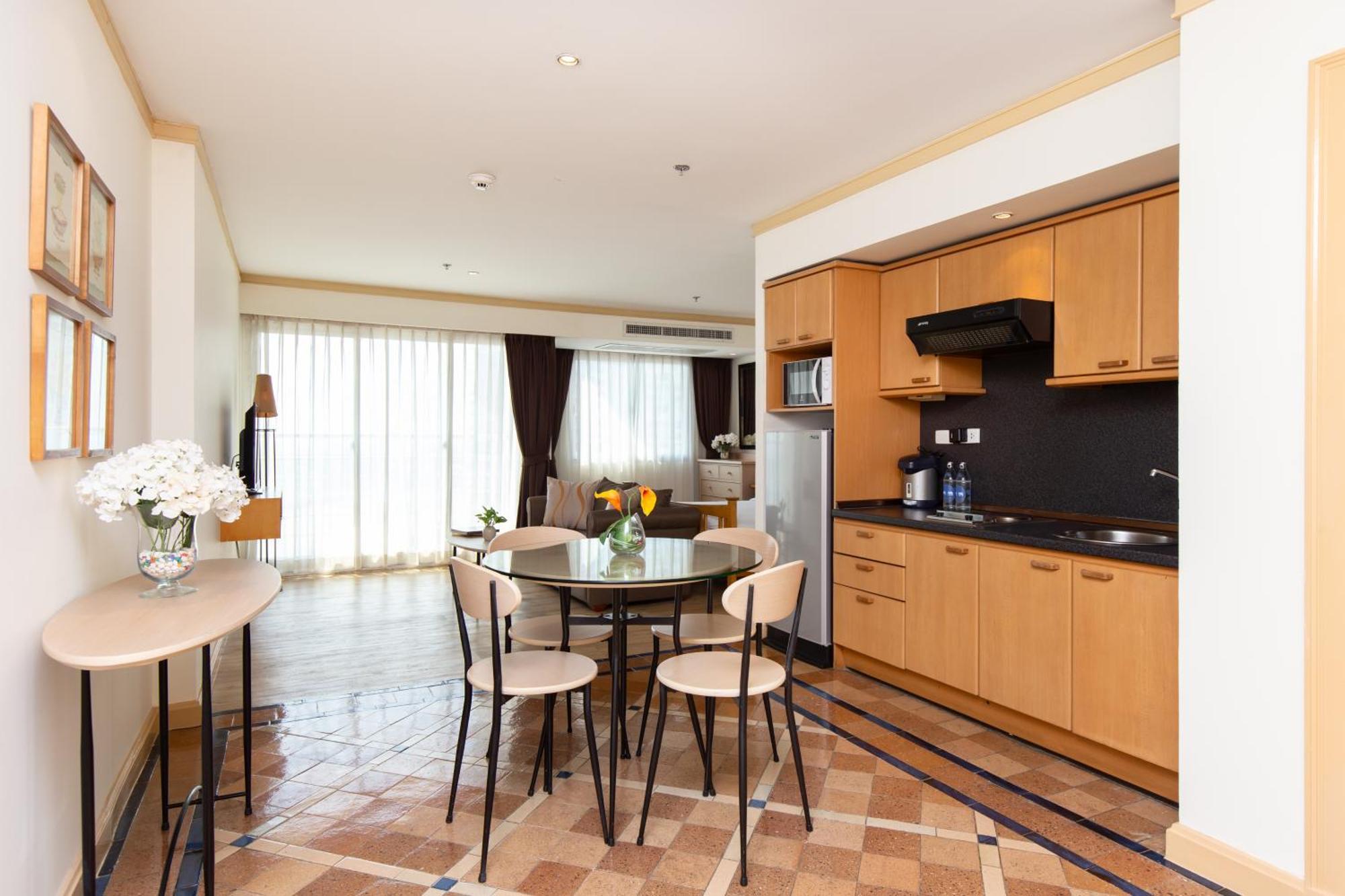 Studio Deluxe,1208940553:JPEG