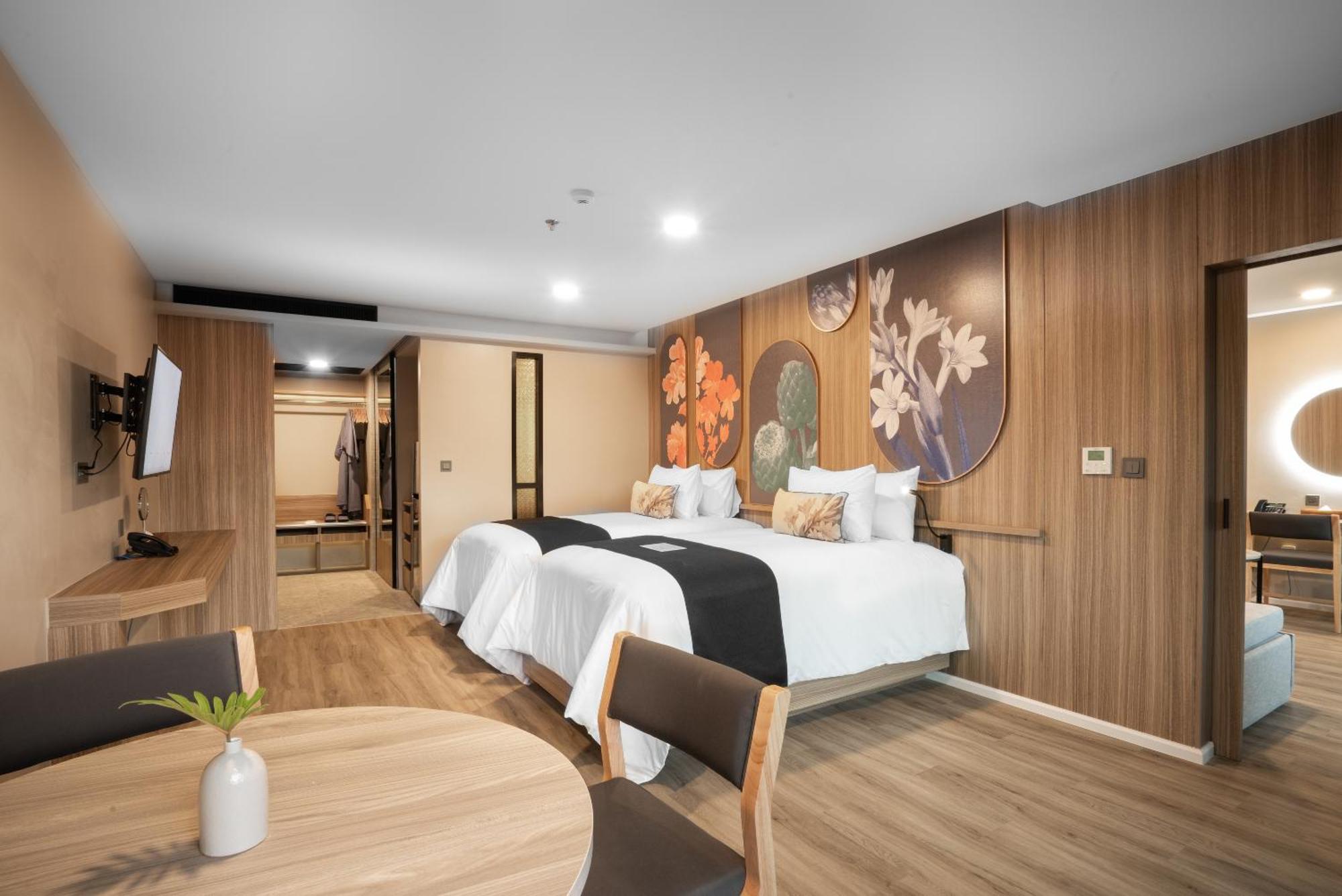 Family 2-Bedroom