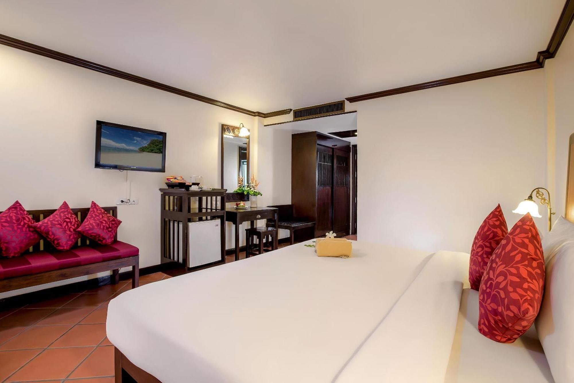 Superior Double or Twin Room Sea View