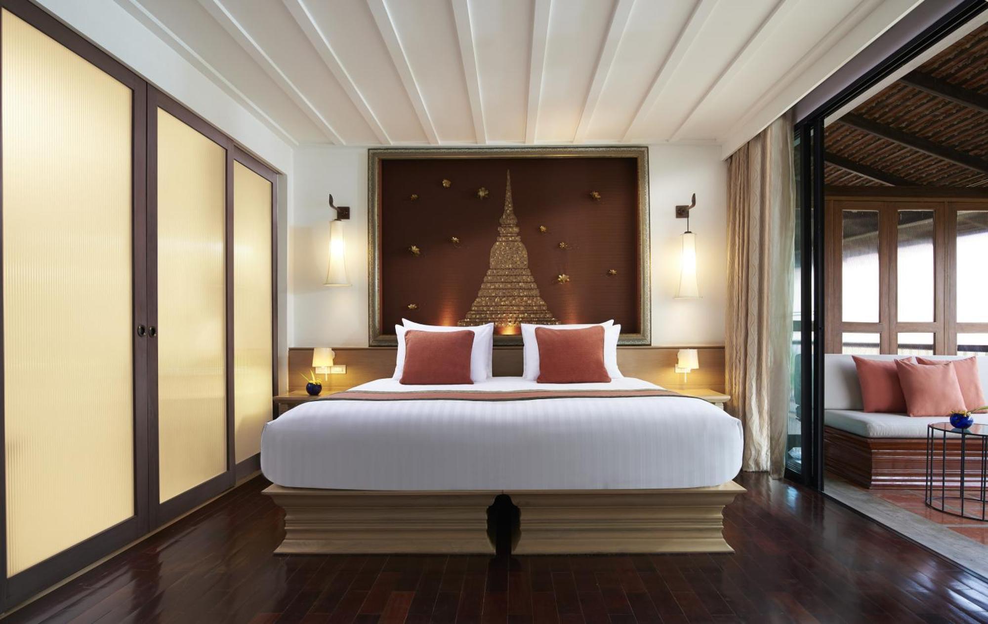 Deluxe King Room with Pool View,1274260834:JPEG