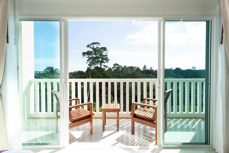 King Suite Sea View