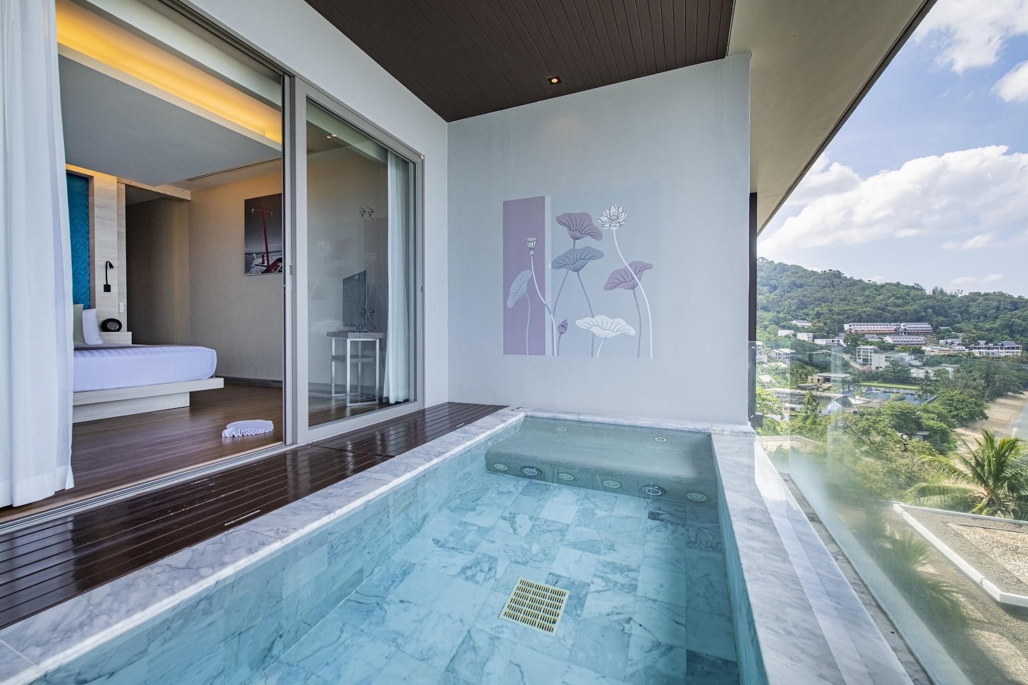 Executive Pool Penthouse Sea View