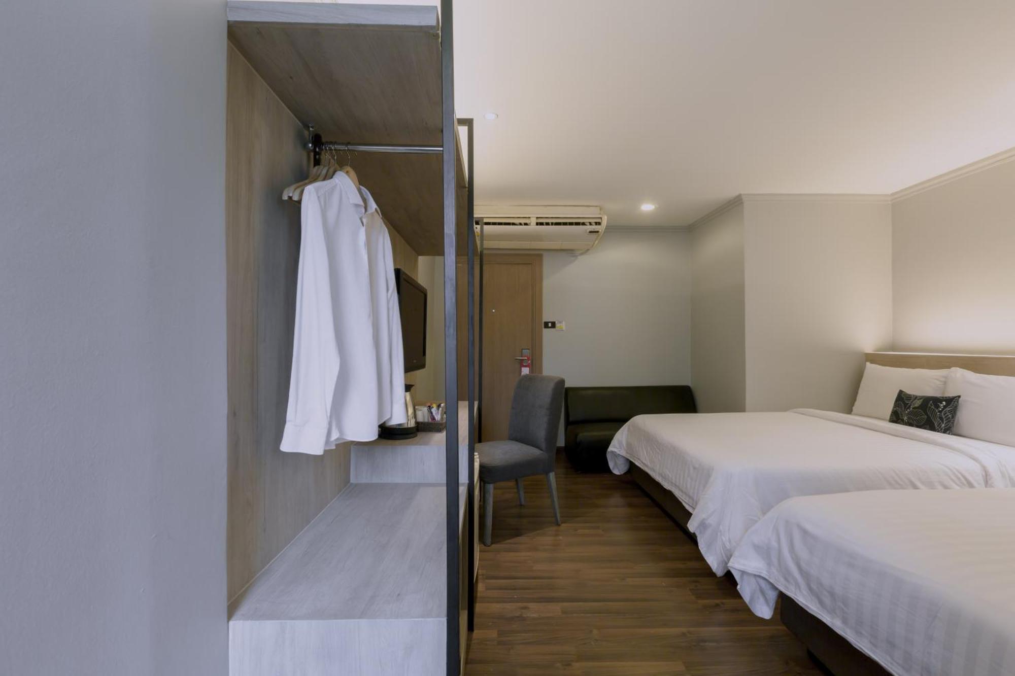 Superior Twin Room