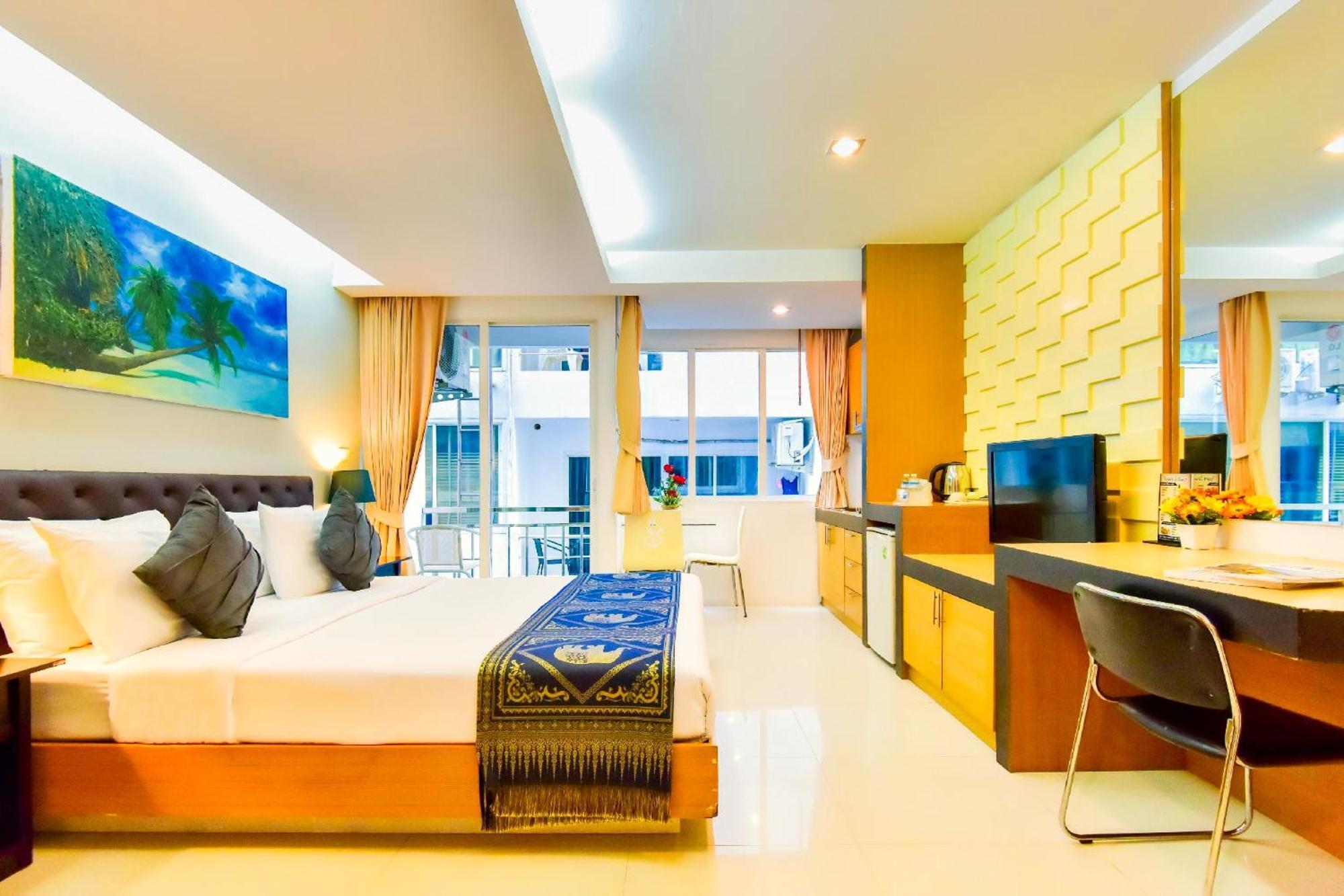 Deluxe King Room