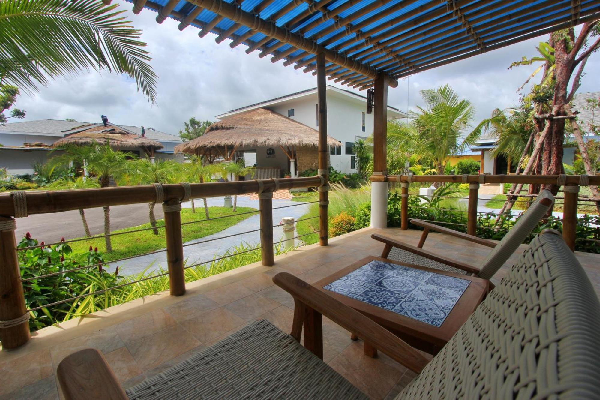 Deluxe Villa Restricted View