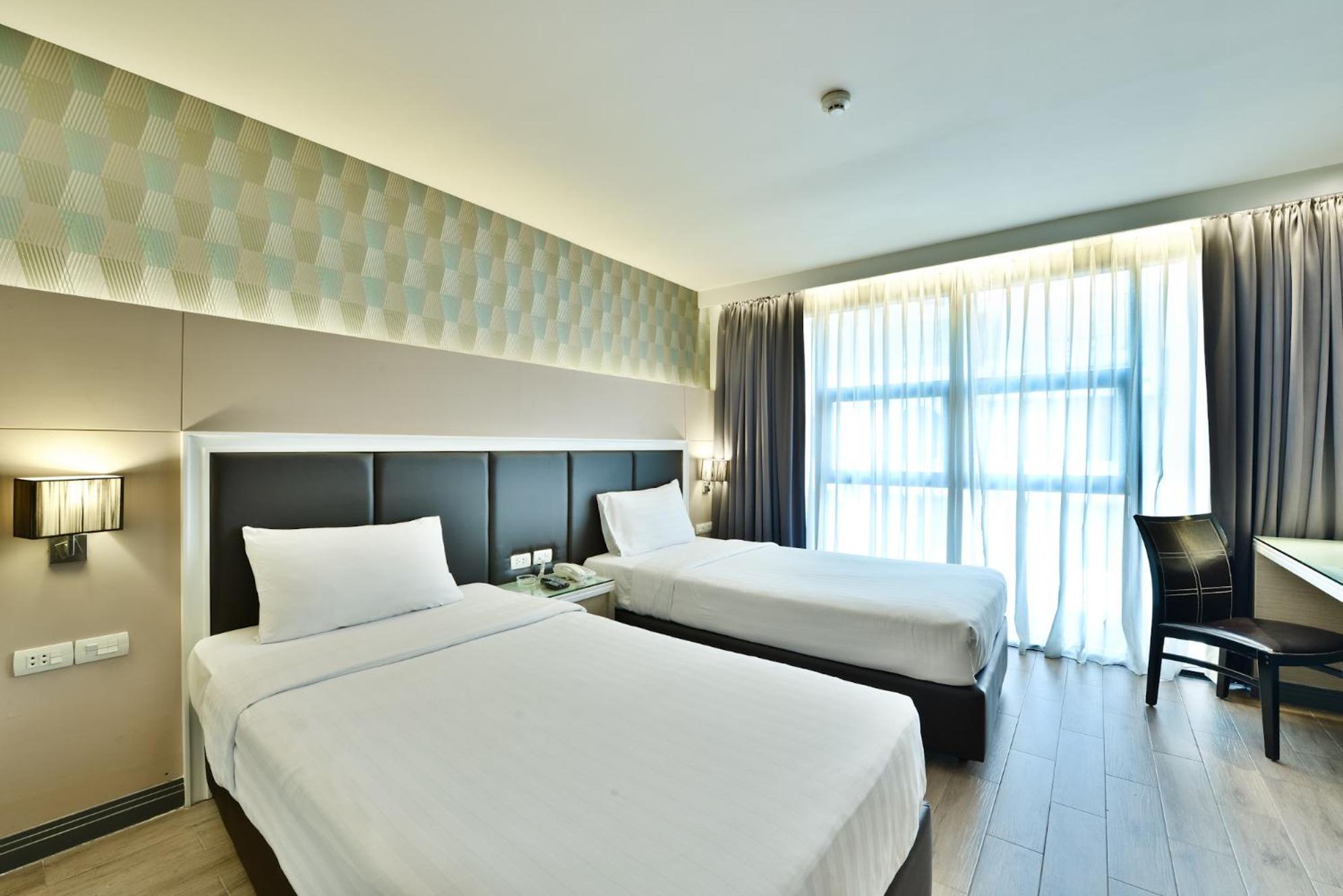 Deluxe Twin Room,559211574:JPEG