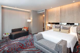 Premier King Room
