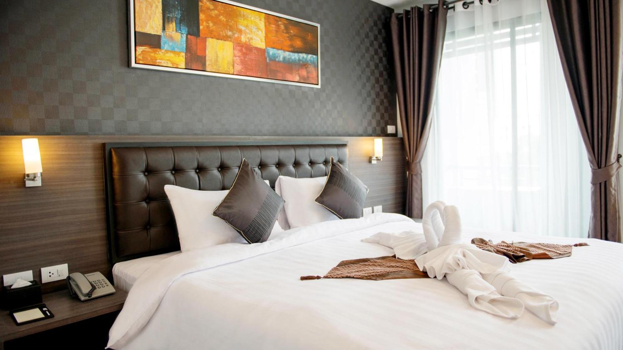 Superior King Room