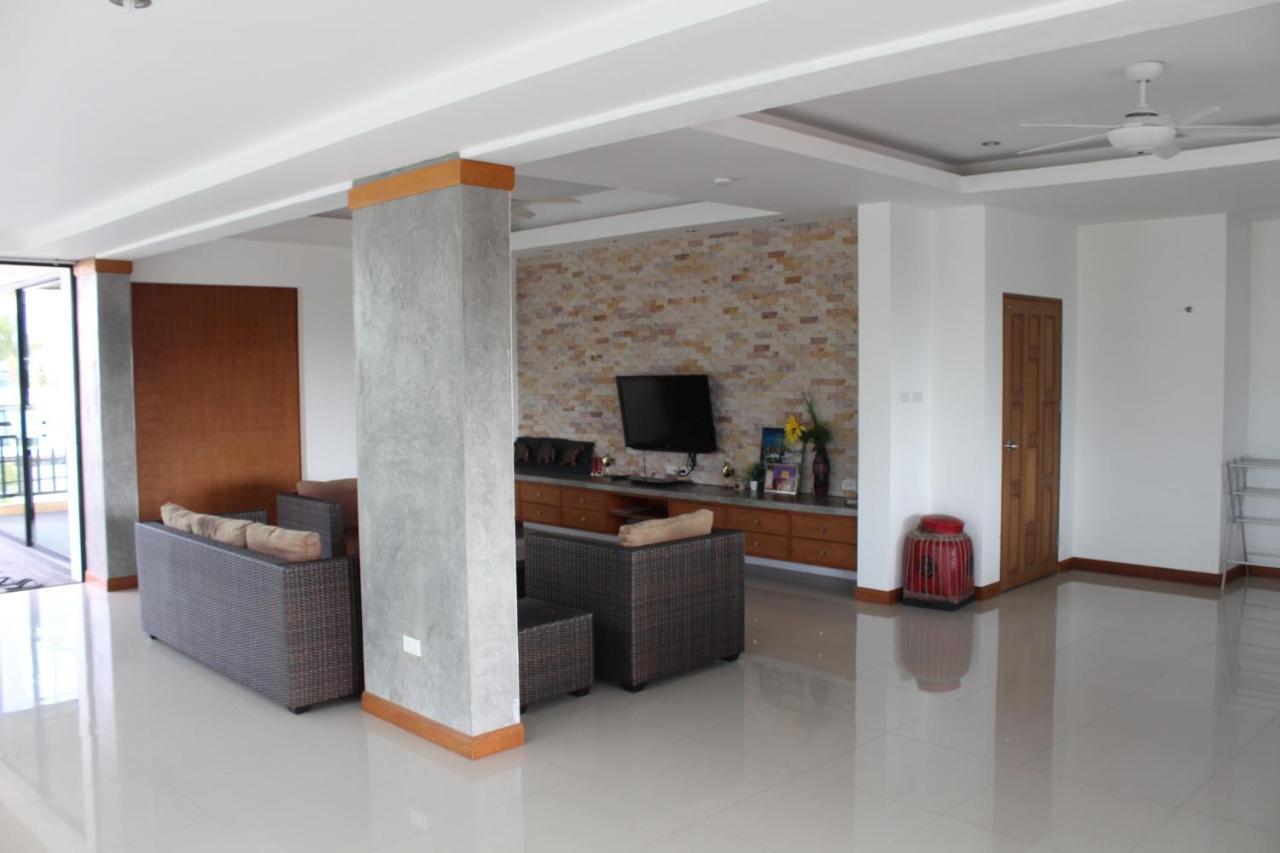 Penthouse Apartment