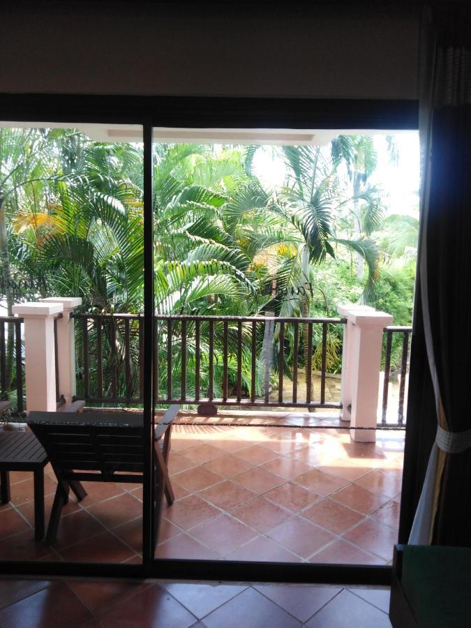 Deluxe Double Room Pool View
