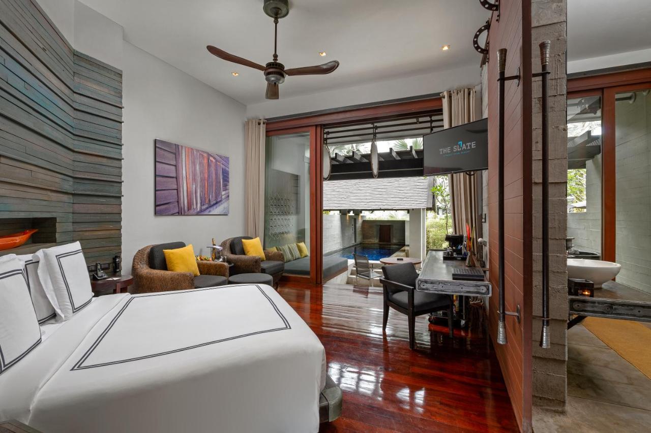 Private Pool Suite