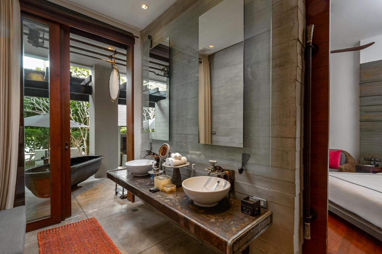Private Pool Suite