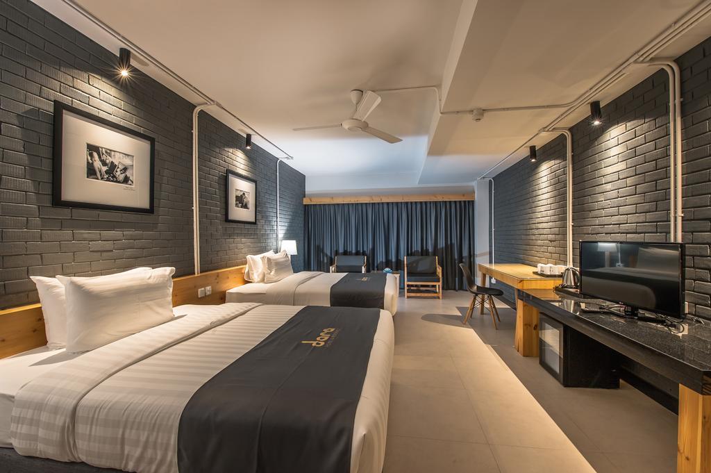 Deluxe Room 2 Queen Beds,721083061:JPEG