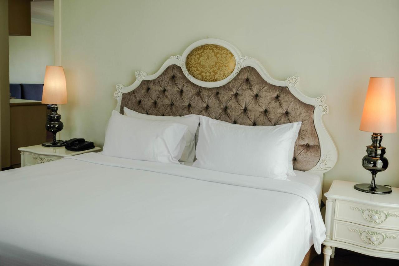Two-Bedroom Suite