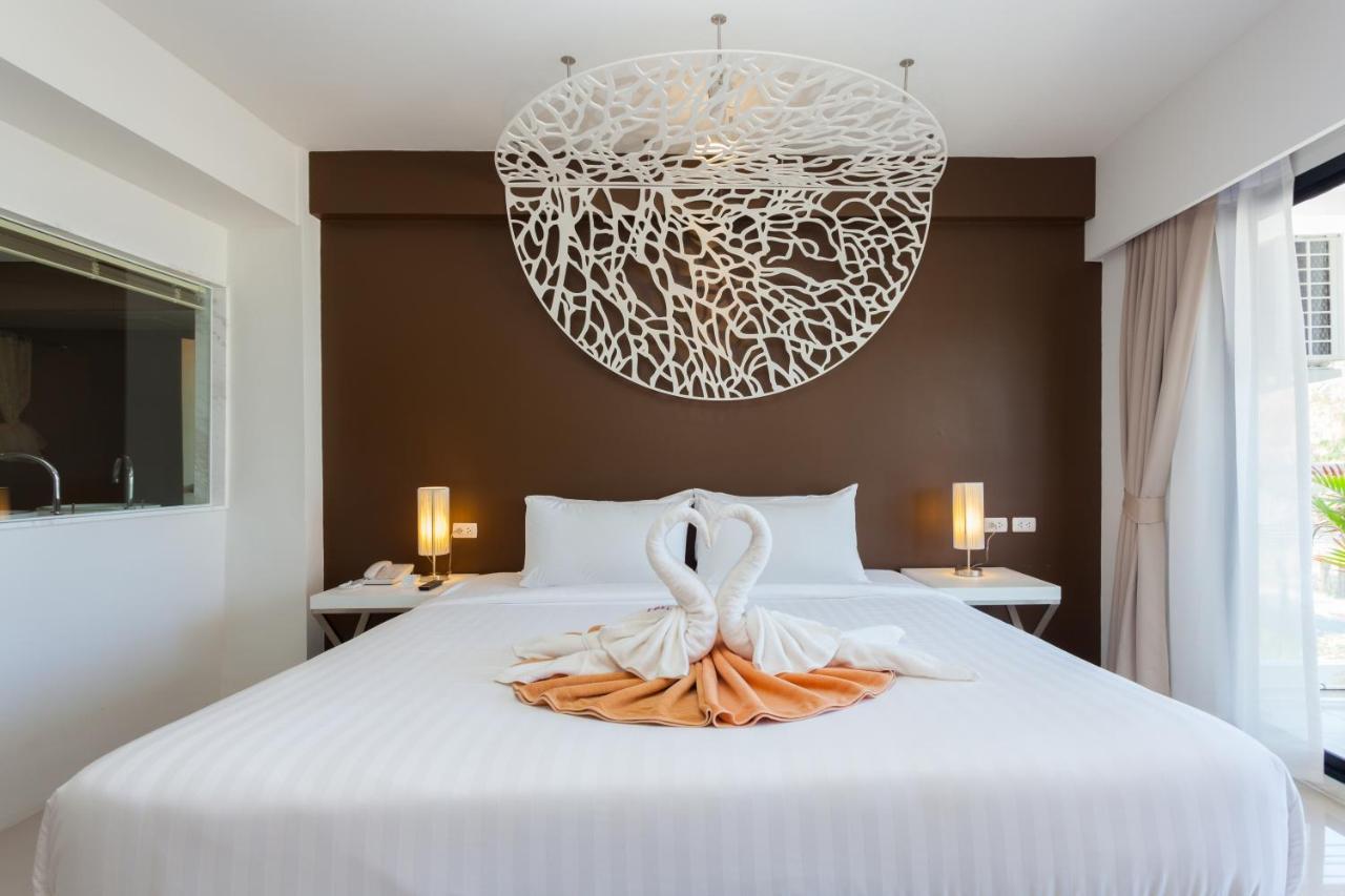 Coral Deluxe Double Room Sea View