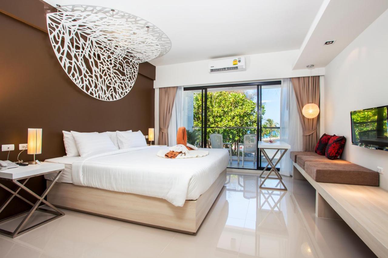 Coral Deluxe Double Room Sea View