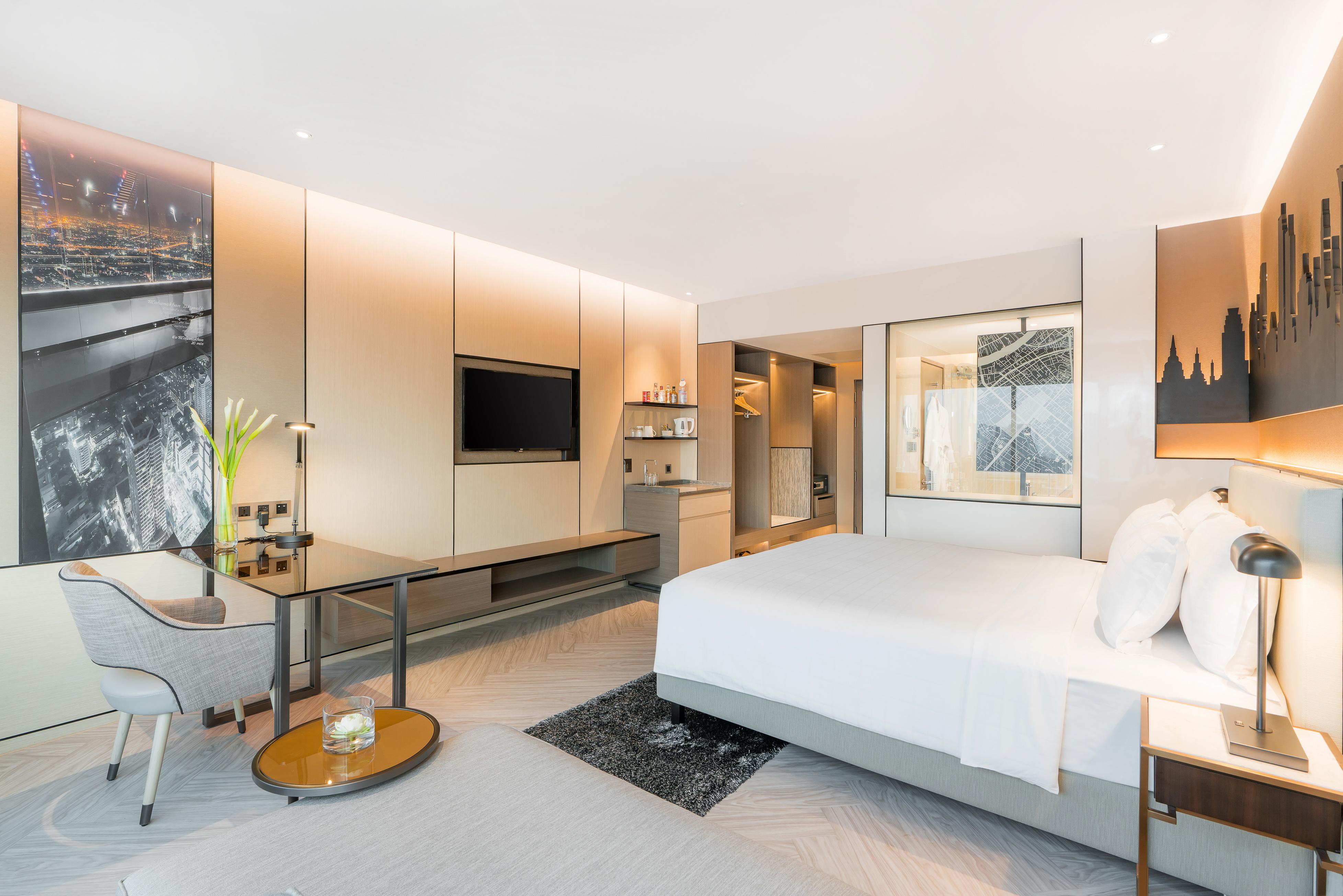 Deluxe Classic King Room