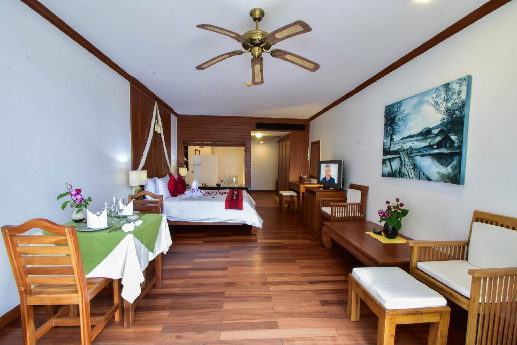 Deluxe Room Size 50 Sqm