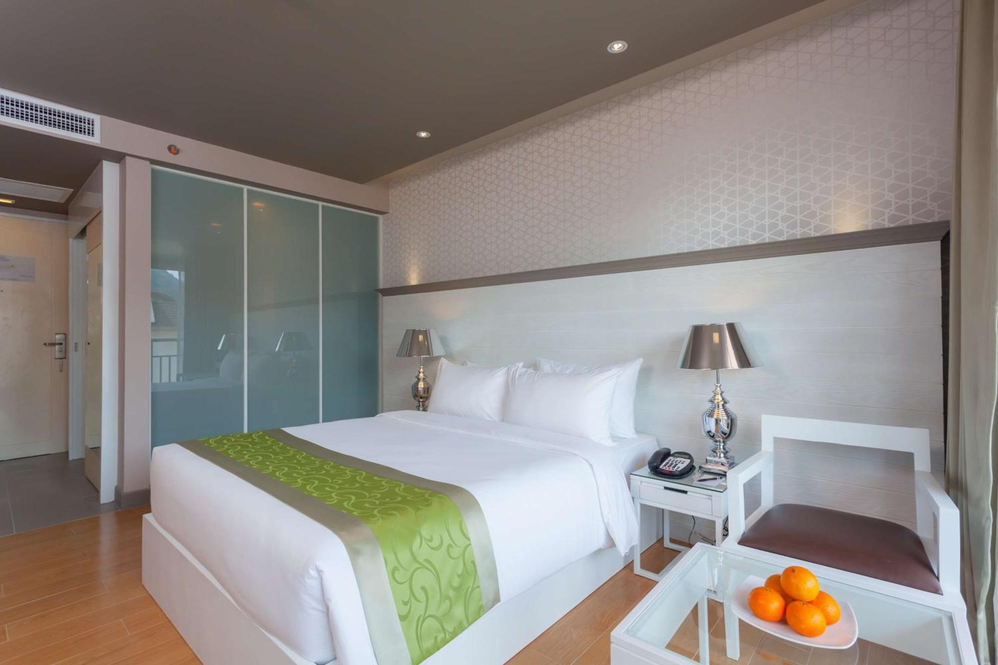 Superior Queen Room