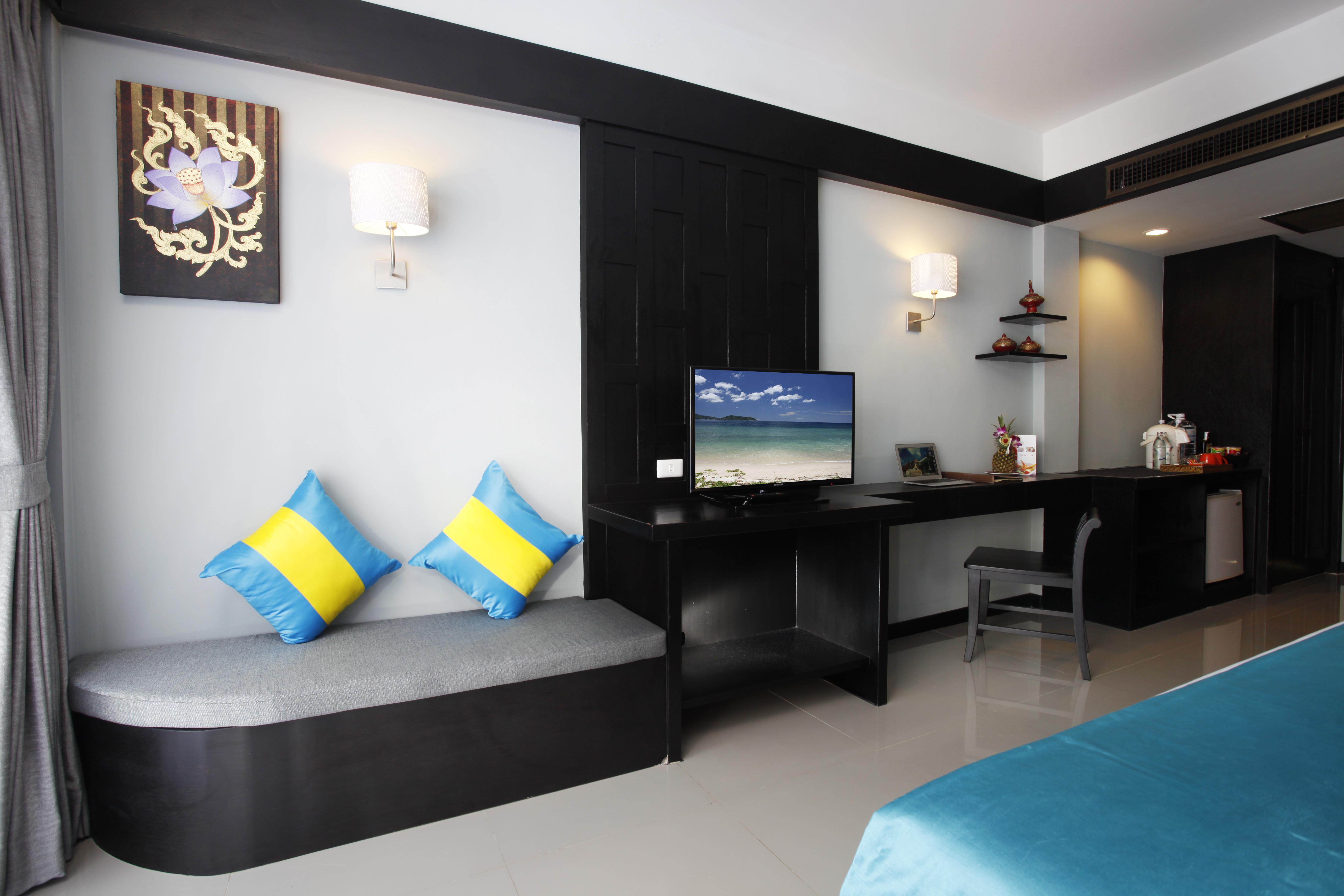 Superior Double or Twin Room Swimming Pool Access
