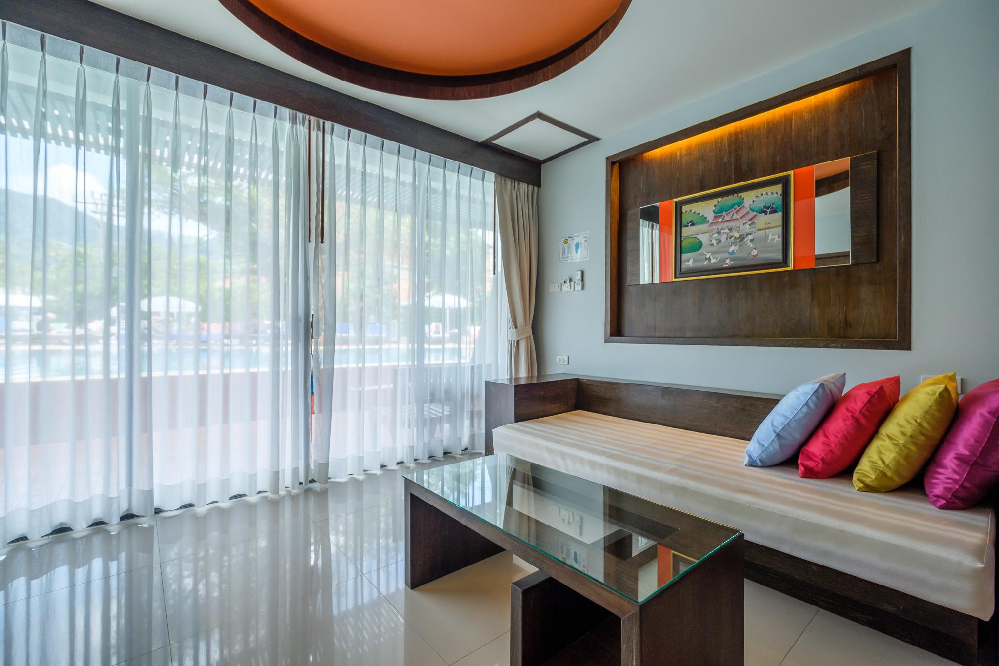 Grand Deluxe Double or Twin Room Pool Access