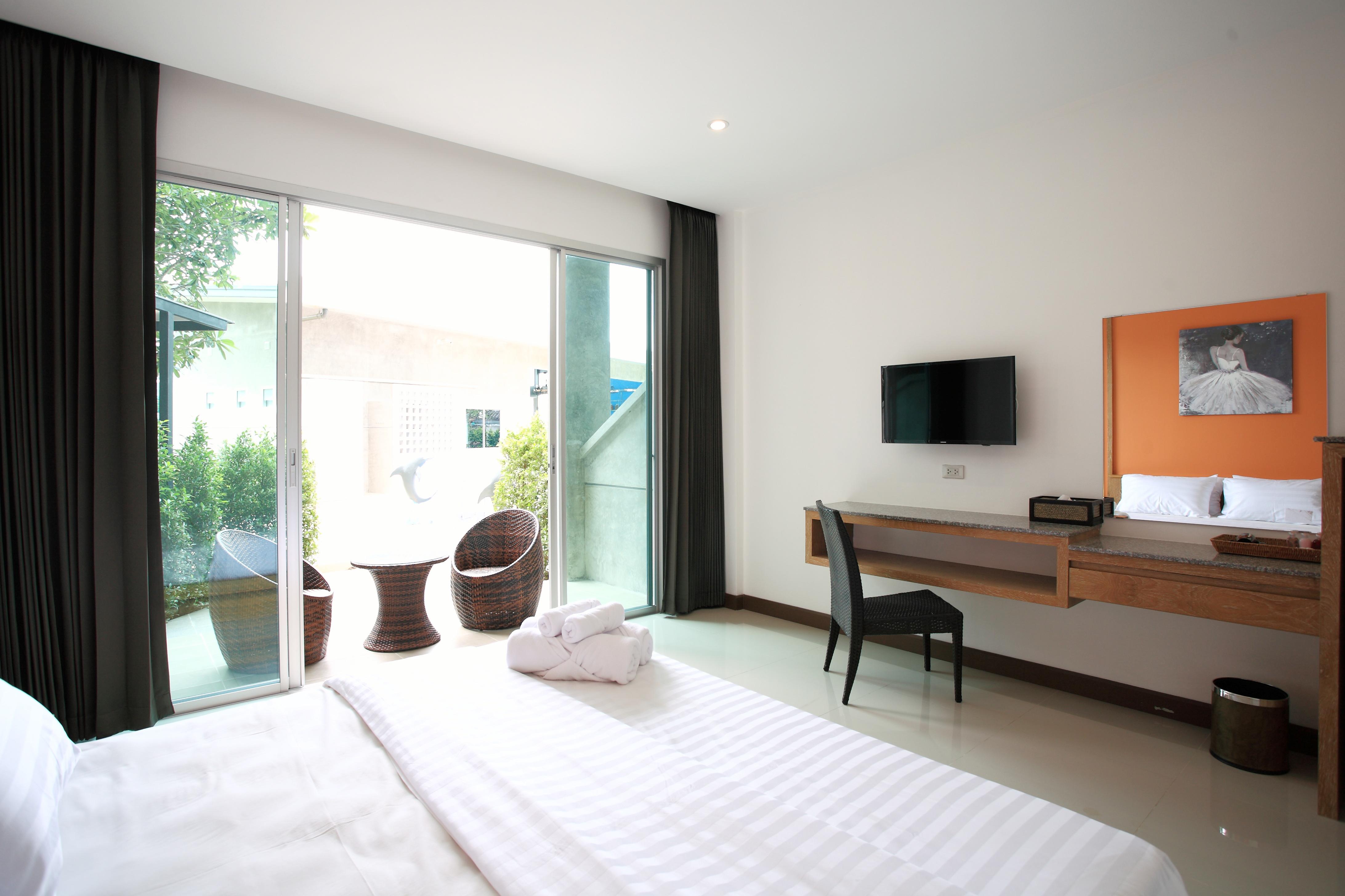 Room Pool Access