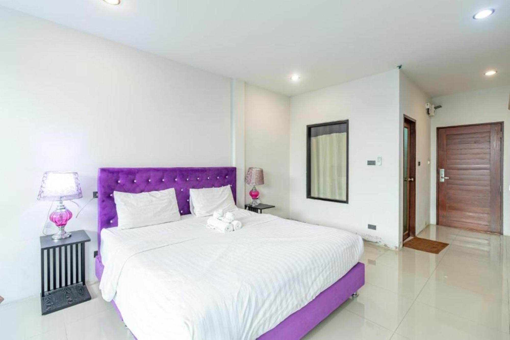 Standard Double Room,1279430386:JPEG