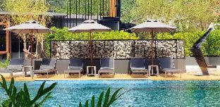 Aurico Deluxe Pool Access
