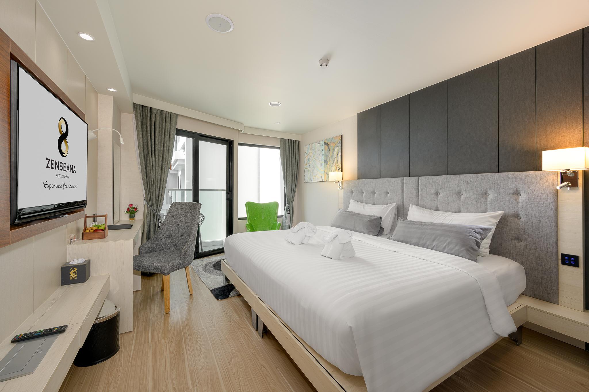 Deluxe Double or Twin Room Balcony,1445870383:JPEG
